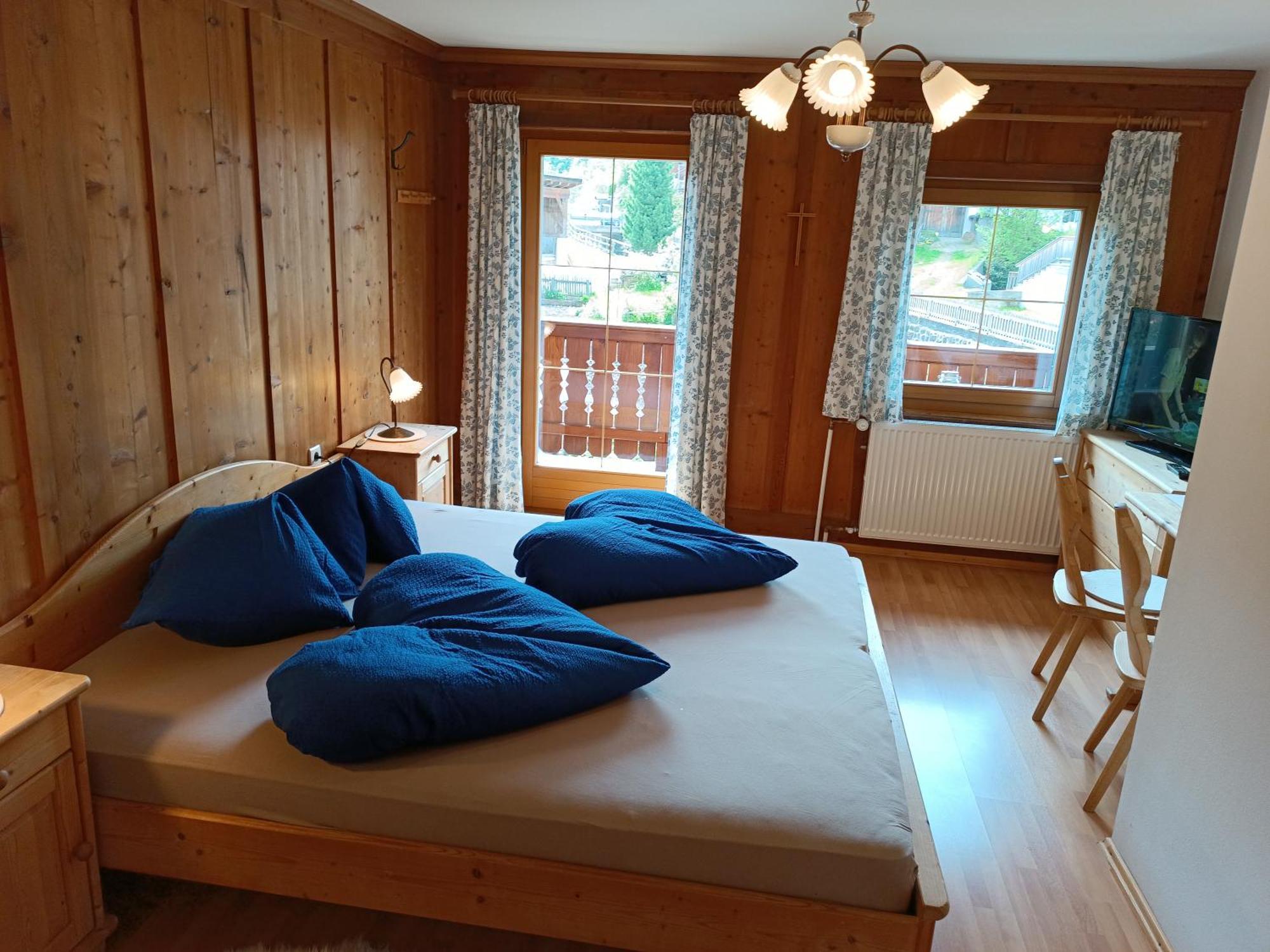 Obersanterhof Villa Sexten Buitenkant foto